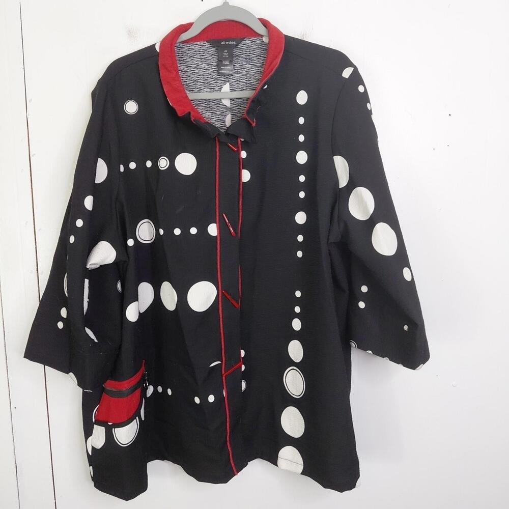 Ali Miles like NEW! Black & White Polka Dot Button Jacket with Red Trim
